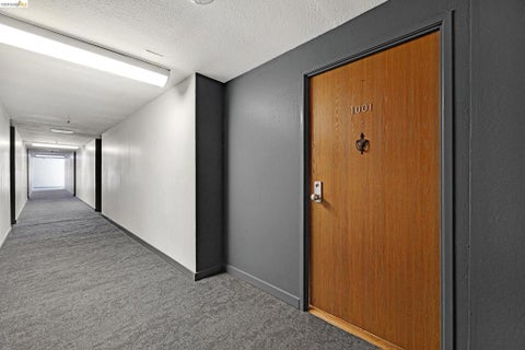 Photo of 555 Pierce St ST #1001, Albany, CA 94706 (MLS # 41150260)