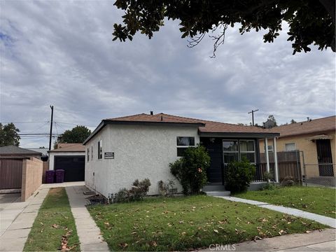 Photo of 5916 Walnut Avenue, Long Beach, CA 90805 (MLS # IV25186113) Photo of 5916 Walnut Avenue, Long Beach, CA 90805 (MLS # IV25186113)