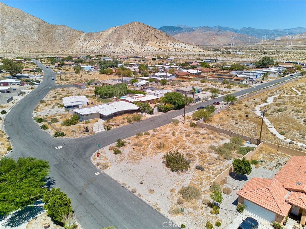 San Jacinto Cove (33126) - Land