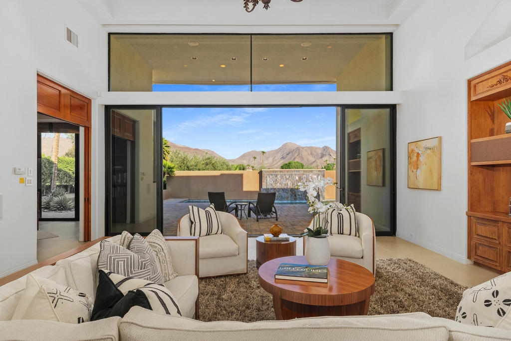 73481 Mariposa Drive