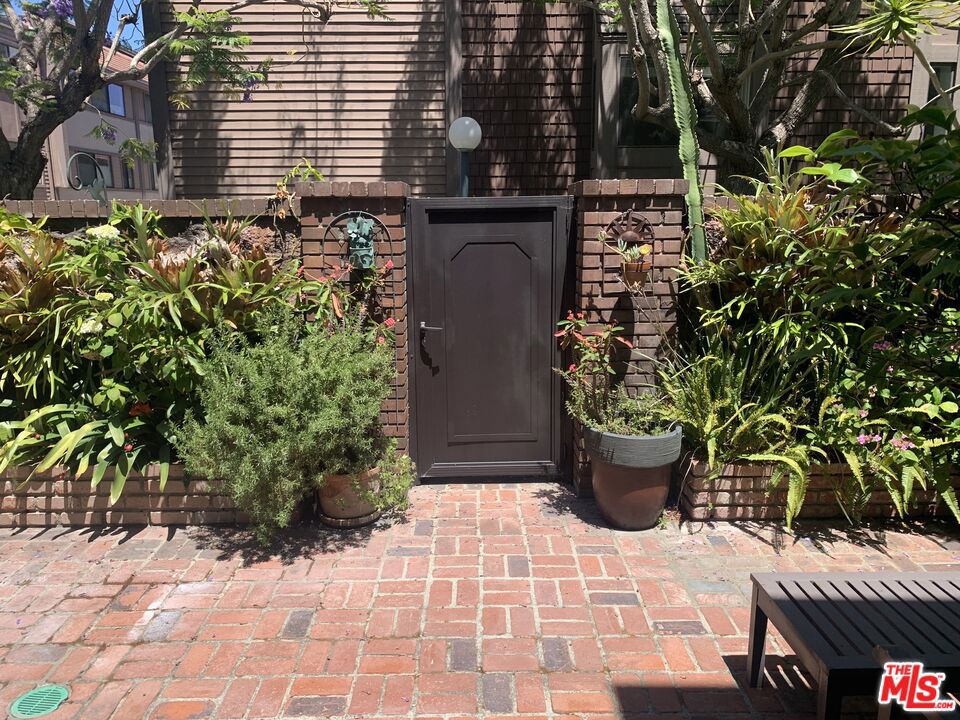 4535 Alla Road 1