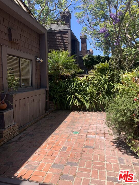 4535 Alla Road 1