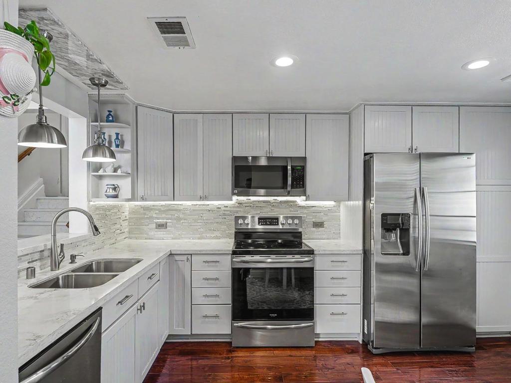 3112 Heather Ridge Drive