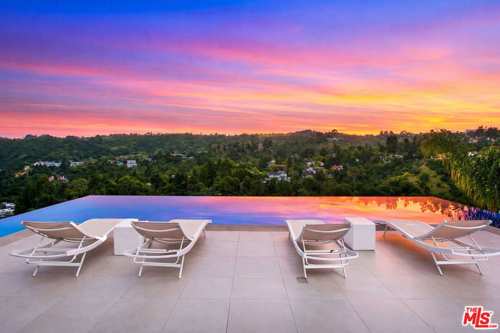 Photo of 2791 Ellison Drive, Beverly Hills, CA 90210 (MLS # 26656731)