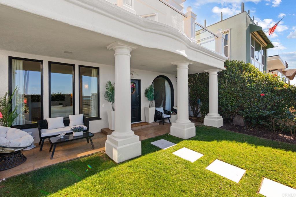 208 S Pacific Street