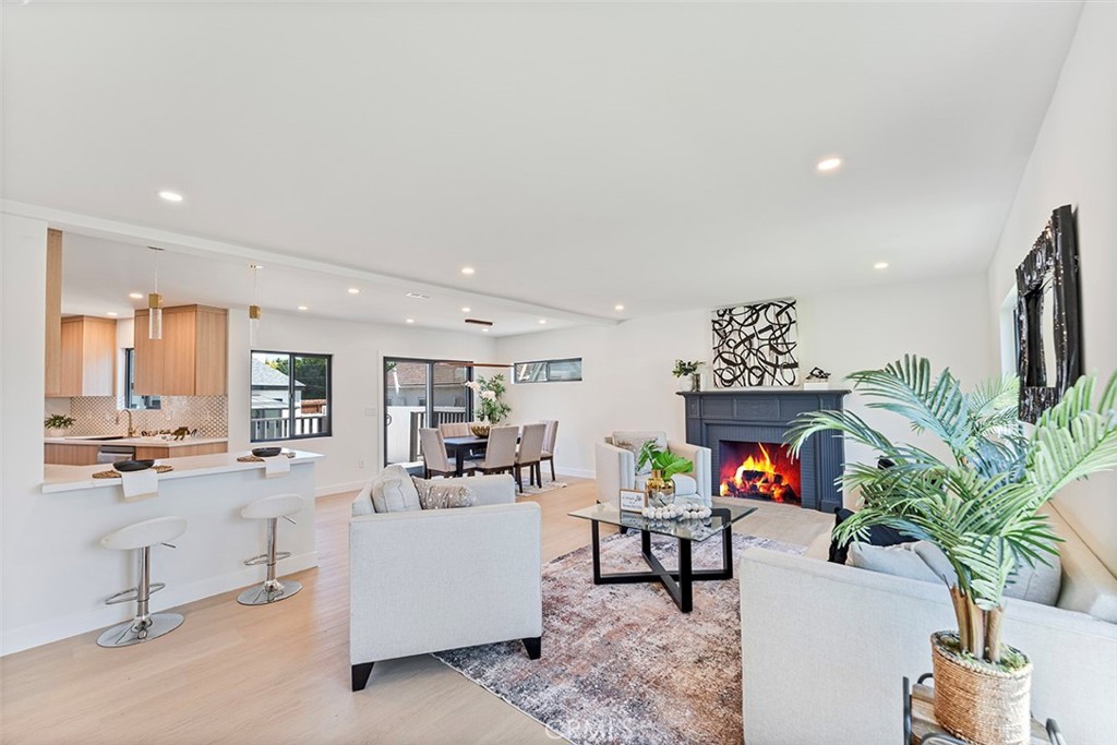 3481 Mount Vernon Drive