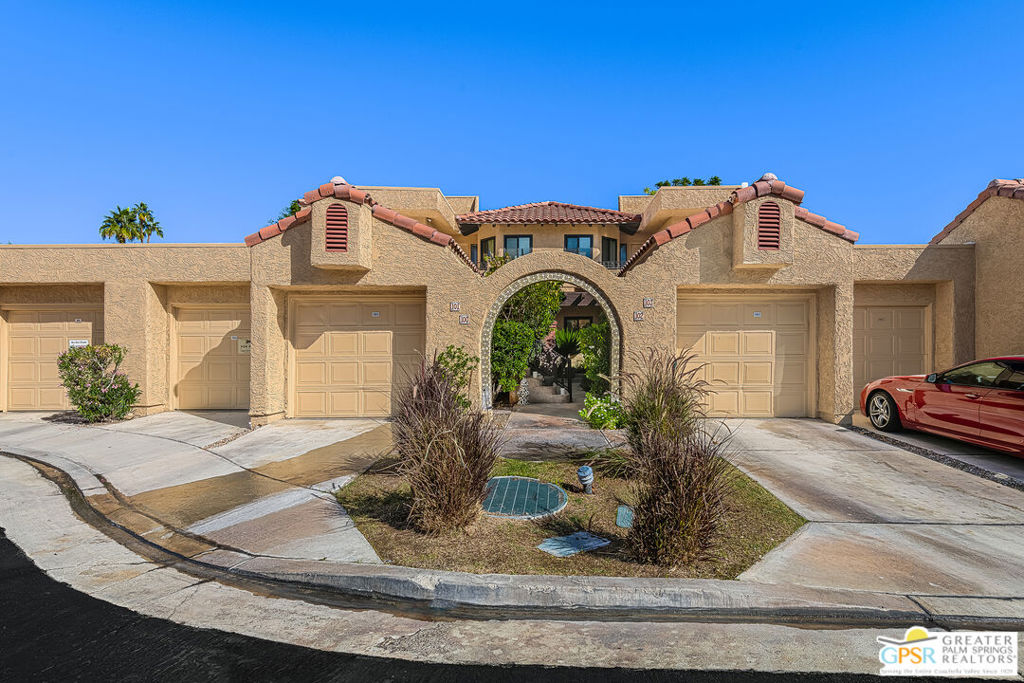 2345 S Cherokee Way 102