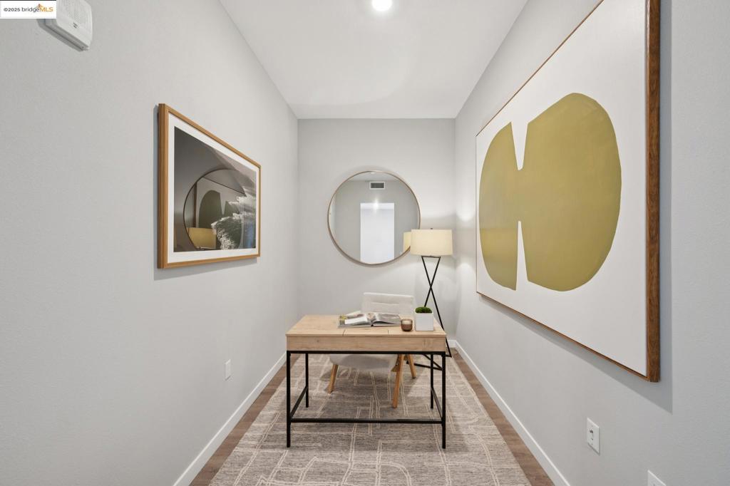 WEST OAKLAND - Residential