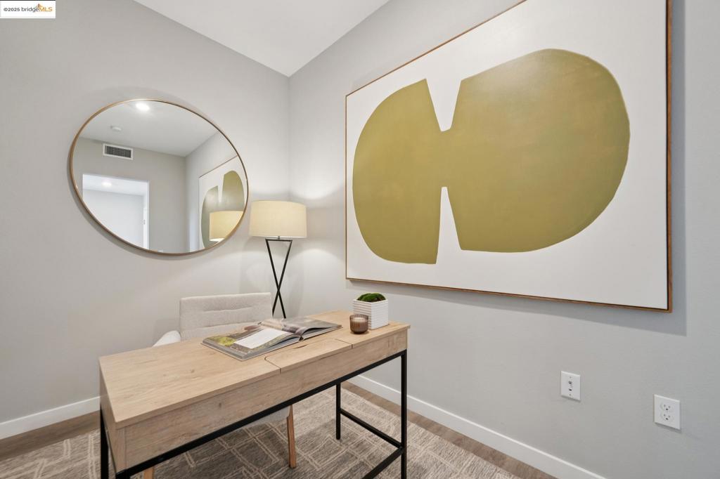 WEST OAKLAND - Residential