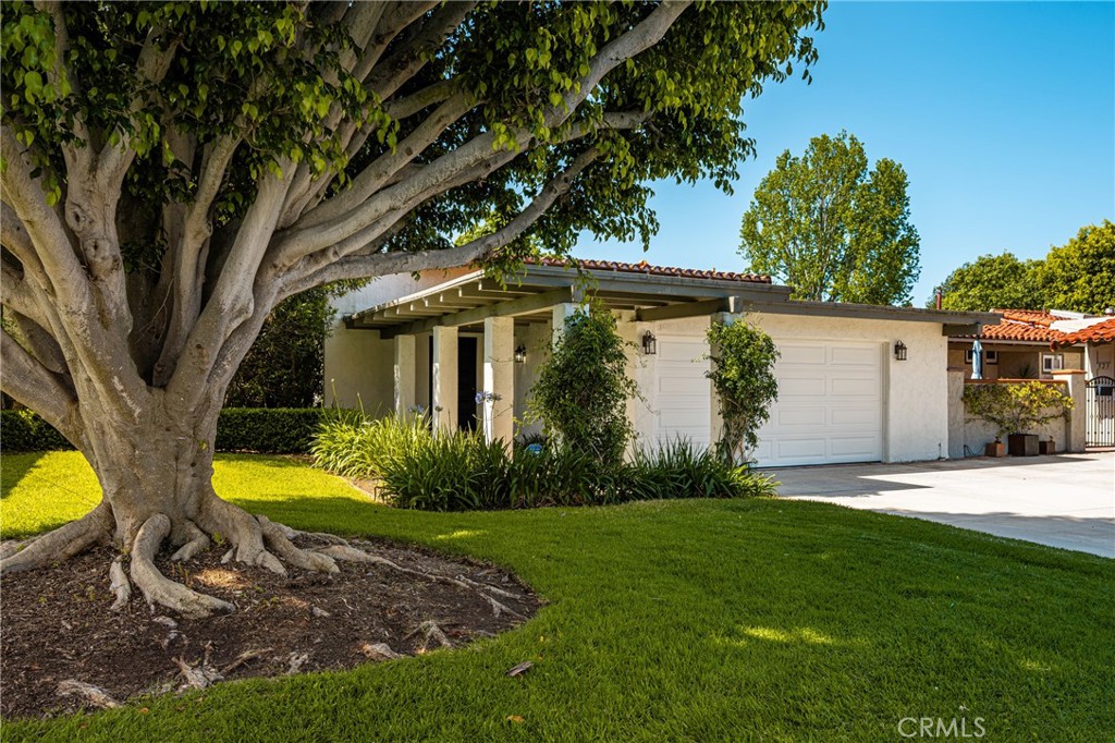 525 Vista Flora