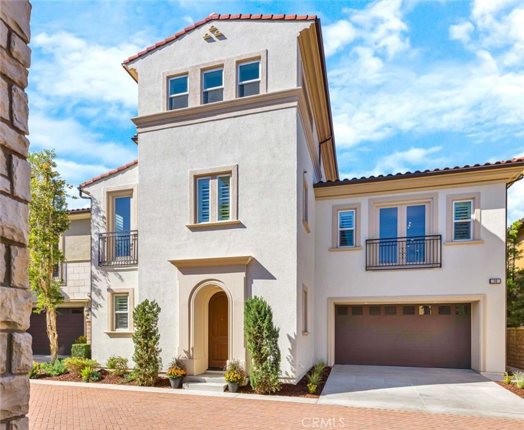 Photo of 98 Pinnacle Dr, Lake Forest, CA 92630 (MLS # OC26035855)