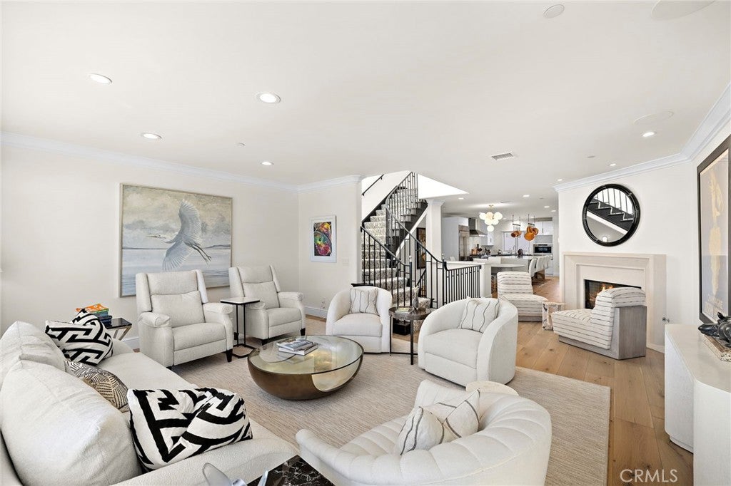 302 Carnation Avenue, Corona Del Mar CA 92625 - Photo 19