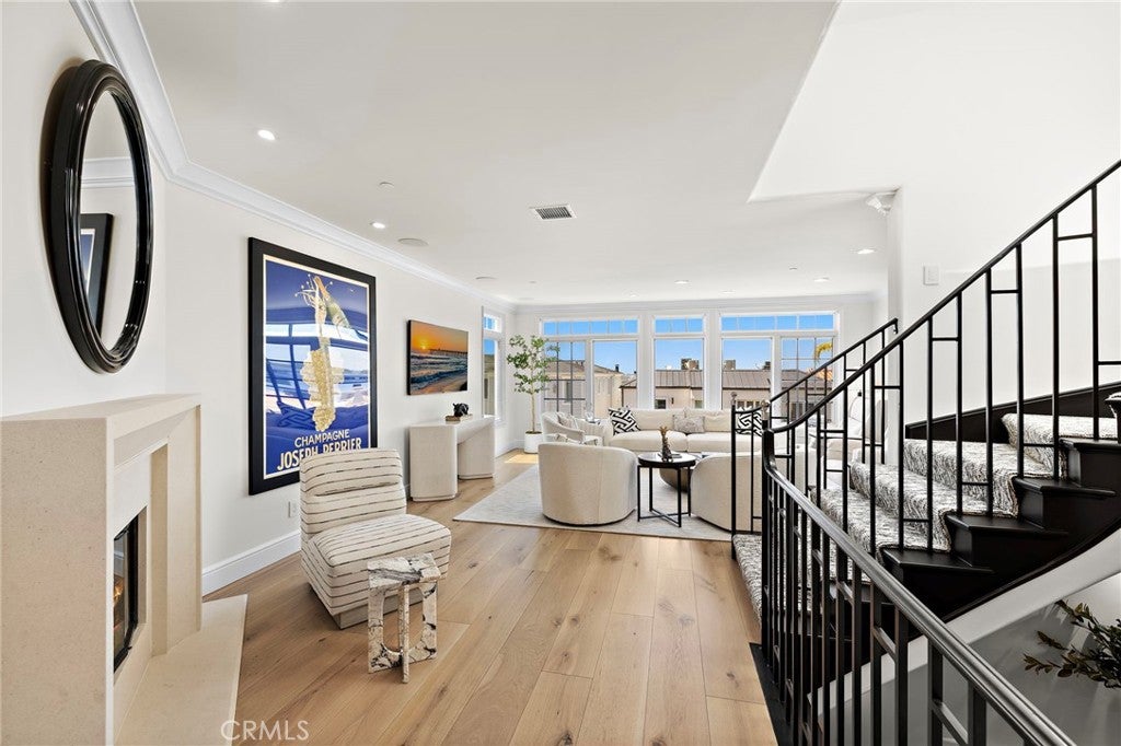 302 Carnation Avenue, Corona Del Mar CA 92625 - Photo 16