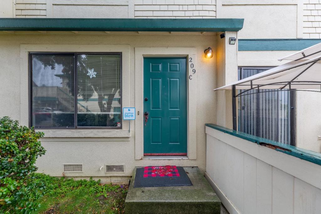 Great opportunity to own this 3 bedroom 2 full bath condominium in the Apple Hill complex. The bathrooms were just recently remodeled and new vinyl floors and carpet through out the unit were installed within this year. Unit has an attached 1 car garage and a driveway for additional parking. Complex has a pool facility and parks available to the to the future owners of this cozy two story condo. Located close to shops, grocery stores, movie theater, gasoline station and highway makes this an ideal location. Set your appointment to view this property today!