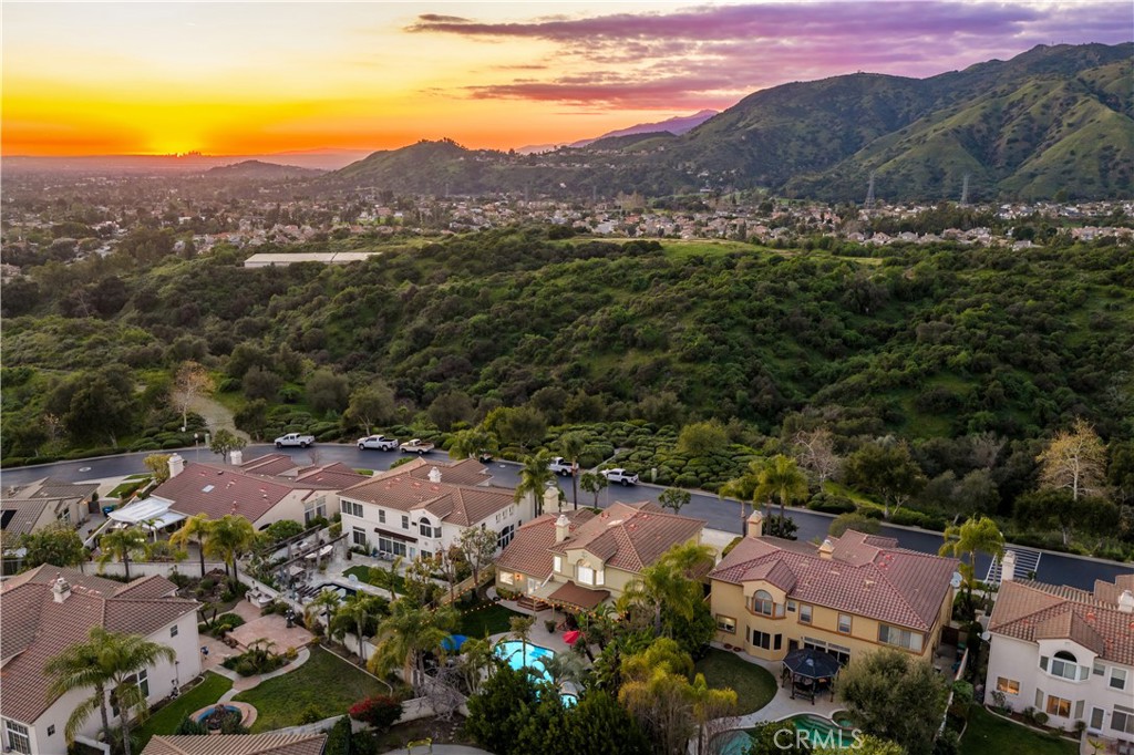 5376 Edgewood Drive