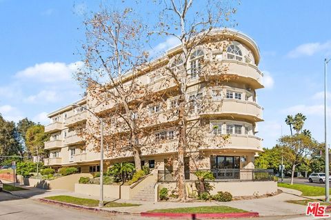 Photo of 1278 S Camden Drive #303, Los Angeles, CA 90035 (MLS # 26637781)