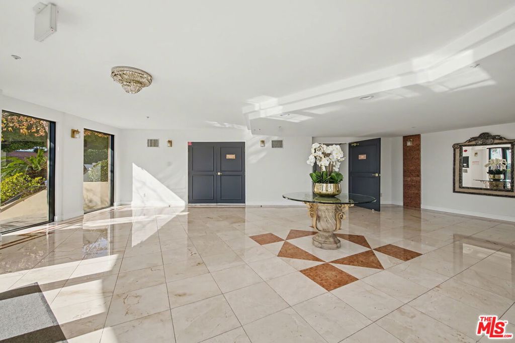 1278 S Camden Drive 303