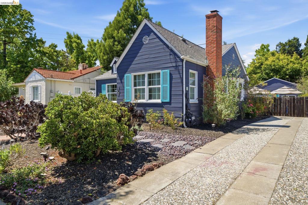107 Covington St