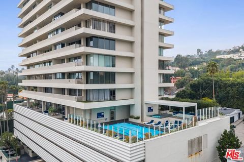 Photo of 9255 Doheny Road #703, West Hollywood, CA 90069 (MLS # 26669593)