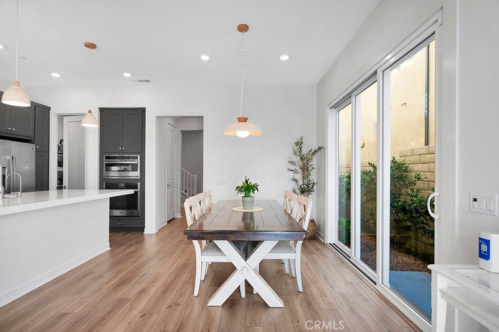 Photo of 27238 Red Willow Court Ct, Valencia, CA 91381 (MLS # SR26010861)