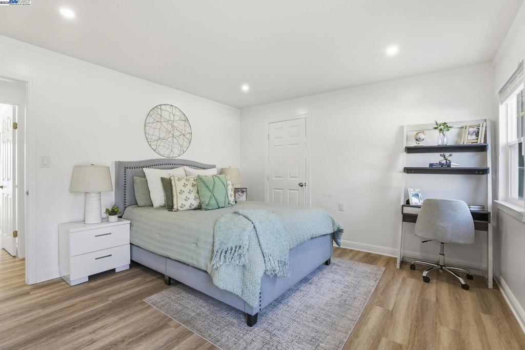 Not Listed - Residential