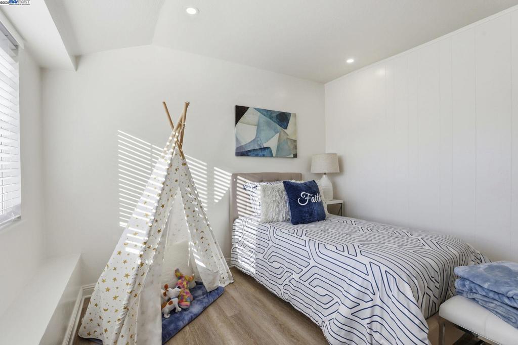 Not Listed - Residential