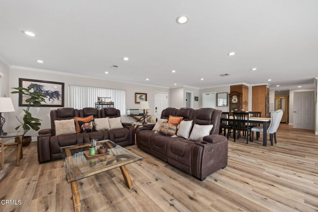2166 Bardsdale Avenue