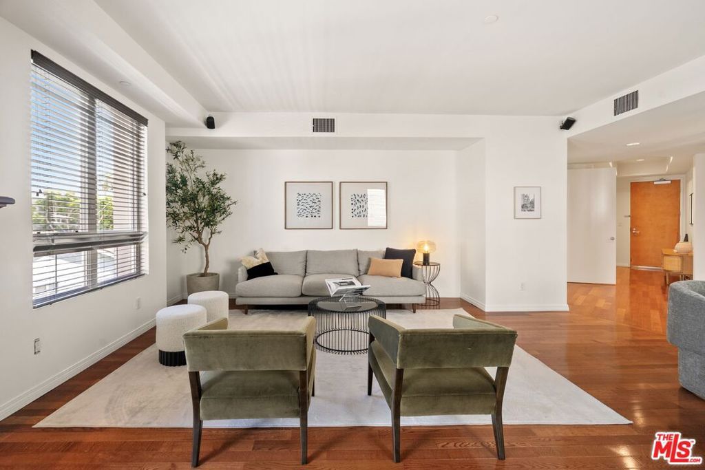 Photo of 12222 Wilshire Boulevard #301, Los Angeles, CA 90025 (MLS # 25586181)