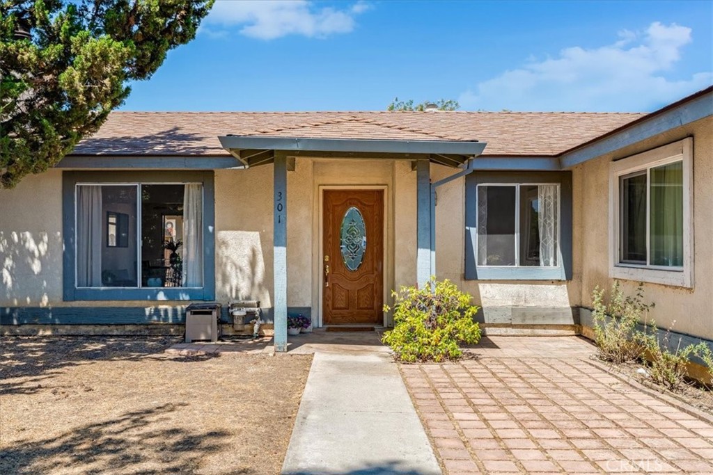 Introducing 301 Veronica — a fantastic opportunity located near Paso Robles High School. This 3-bedroom, 2-bathroom residence provides great value and plenty of room for customization. Recent updates include new carpet in the living room and bedrooms, as well as new vinyl flooring in the bathrooms, creating a solid base for your personal upgrades. The kitchen is equipped with a gas range, built-in microwave, and dishwasher, plus an indoor laundry/pantry area for added convenience and storage. Eco-friendly and durable bamboo flooring adorns the entry way and kitchen and dining spaces.
The primary bedroom features a 3/4 bathroom for privacy, while the other two bedrooms share a full hall bath. Outside, the expansive backyard offers space for landscaping and outdoor improvements to make it your own retreat, along with a shed to help contain your tools and supplies. Situated in Paso Robles—a lively area celebrated for its world-class wineries, farm-to-table cuisine, charming downtown district, and outdoor recreation like hiking and wine tasting—this region enjoys a Mediterranean climate ideal for year-round activities.
With a competitive price, this home represents an excellent opportunity for buyers looking to invest in a property with potential in a desirable Paso Robles neighborhood. Schedule your tour today and explore all the possibilities!