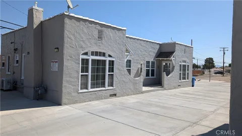 MLS: HD26059886
