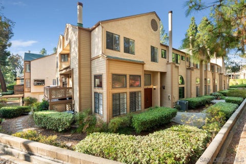 Photo of 9230 Lake Murray Blvd BLVD #Unit G, San Diego, CA 92119 (MLS # 260013856SD)