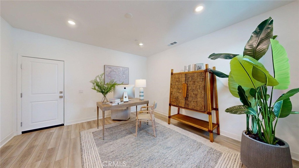 1673 W. Lincoln Avenue 102