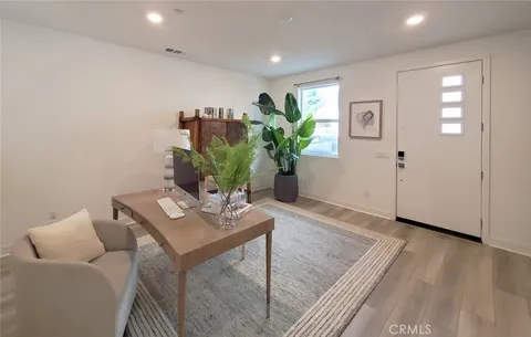 MLS: OC26049684