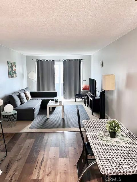 5585 E Pacific Coast Highway 343 Long Beach CA 90804