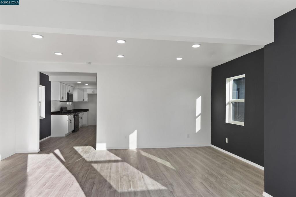 RICHMOND - Residential