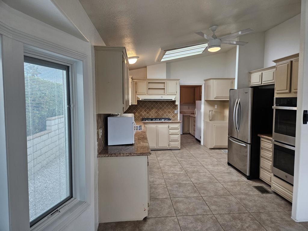 Palm Desert Greens - Manufactured In Park