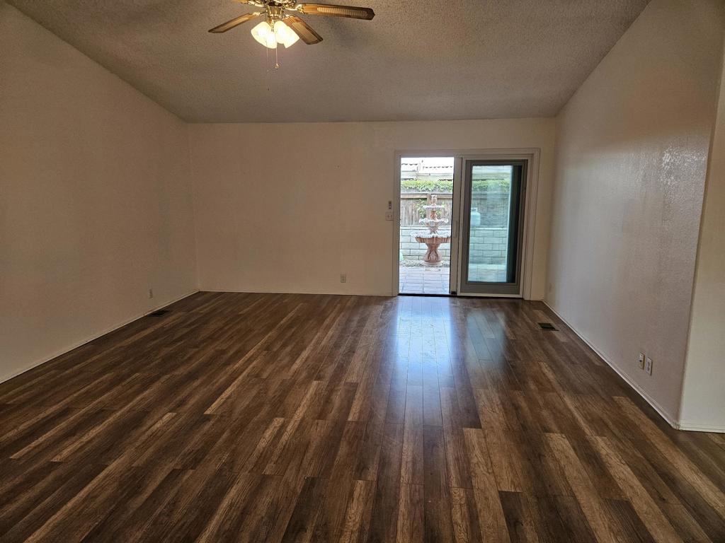 Palm Desert Greens - Manufactured In Park