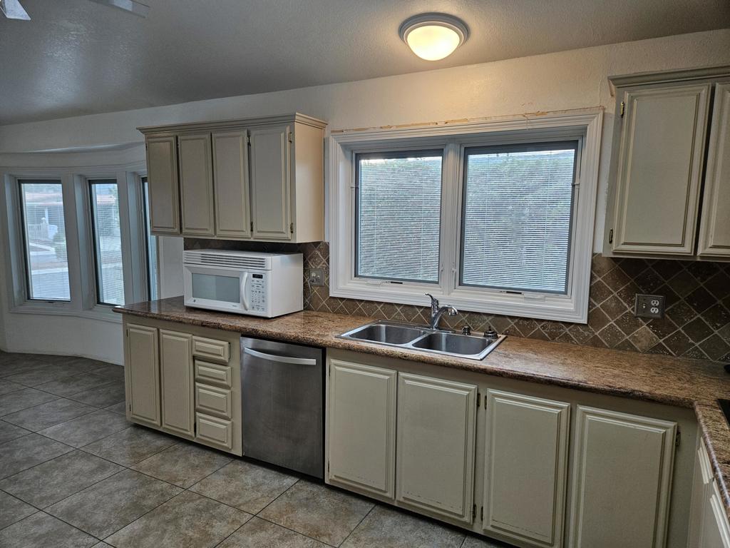 Palm Desert Greens - Manufactured In Park