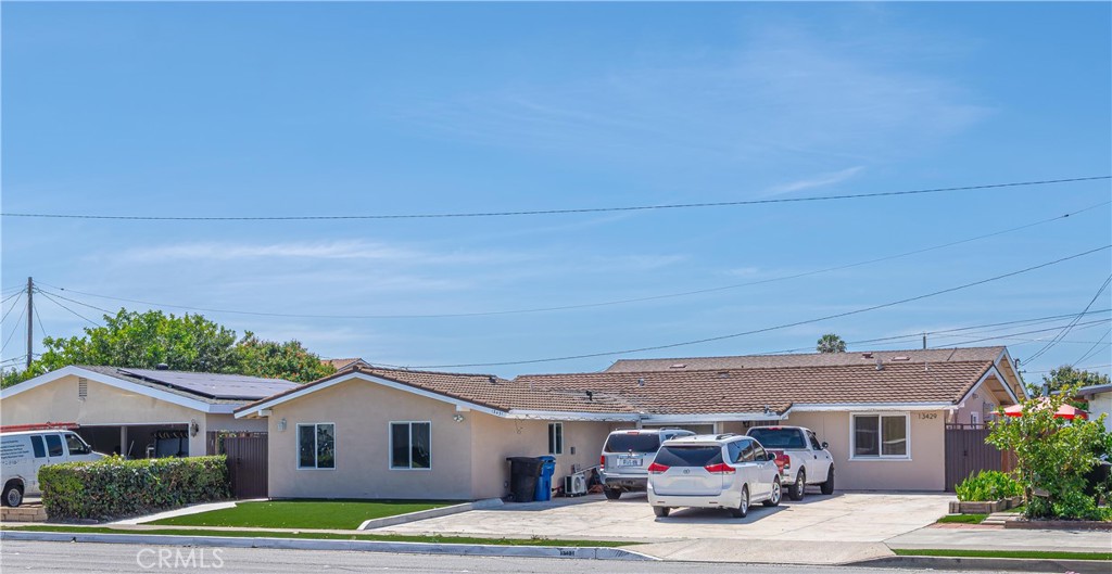 13431 Goldenwest