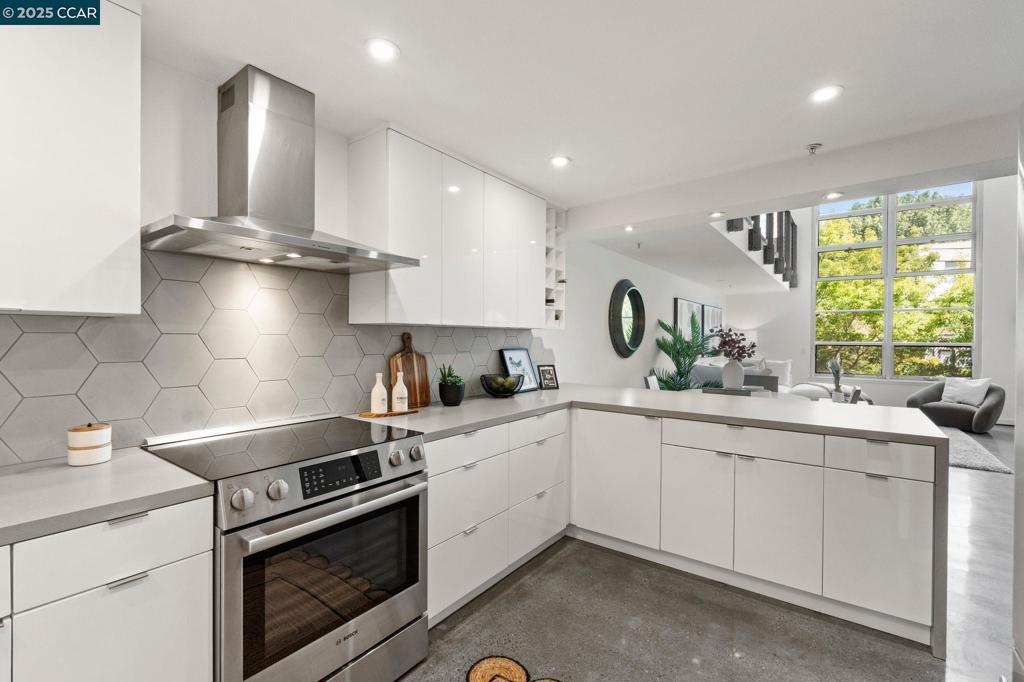 EMERYVILLE - Residential