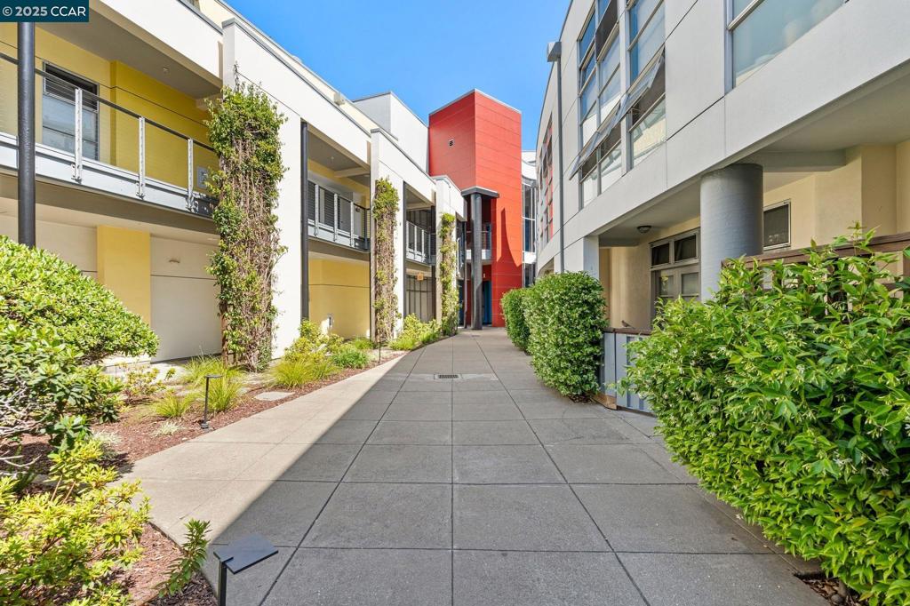 EMERYVILLE - Residential