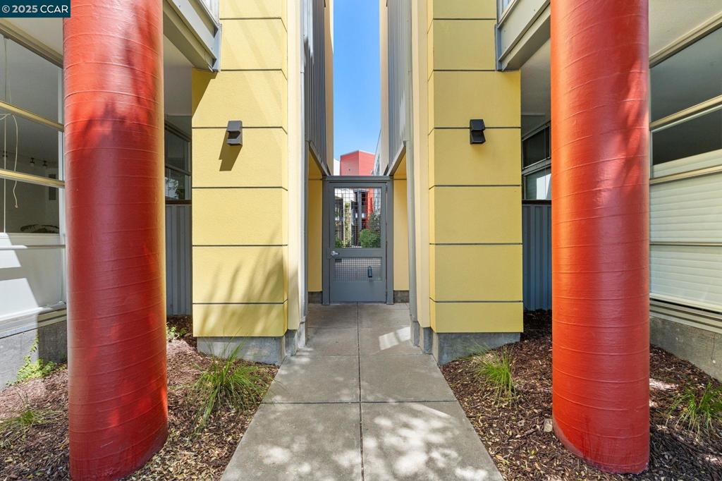 EMERYVILLE - Residential