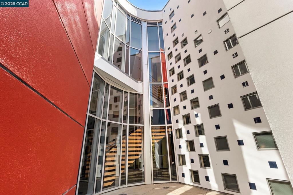 EMERYVILLE - Residential