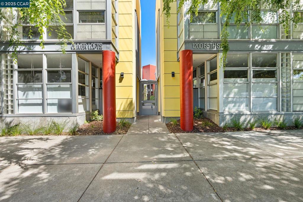 EMERYVILLE - Residential