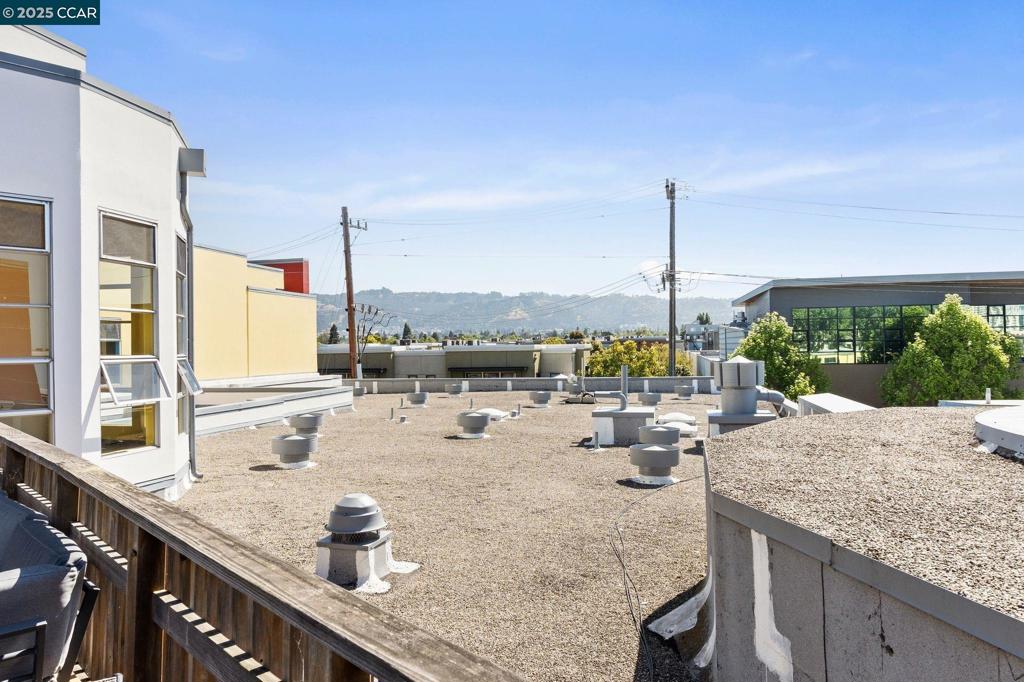 EMERYVILLE - Residential