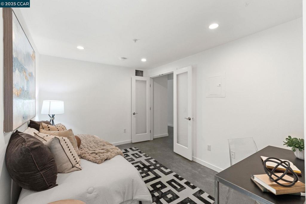 EMERYVILLE - Residential