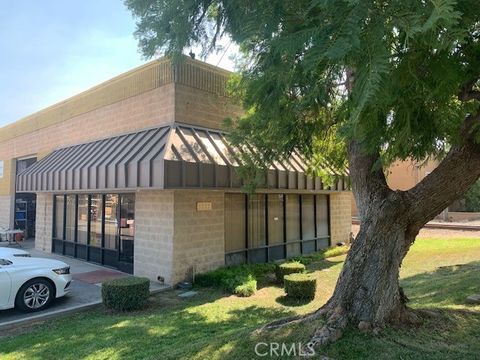 Photo of 5852 Jasmine St St, Riverside, CA 92504 (MLS # AR26014928)