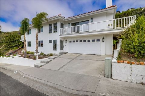 Photo of 605 E Avenida San Juan, San Clemente, CA 92672 (MLS # OC25226355)