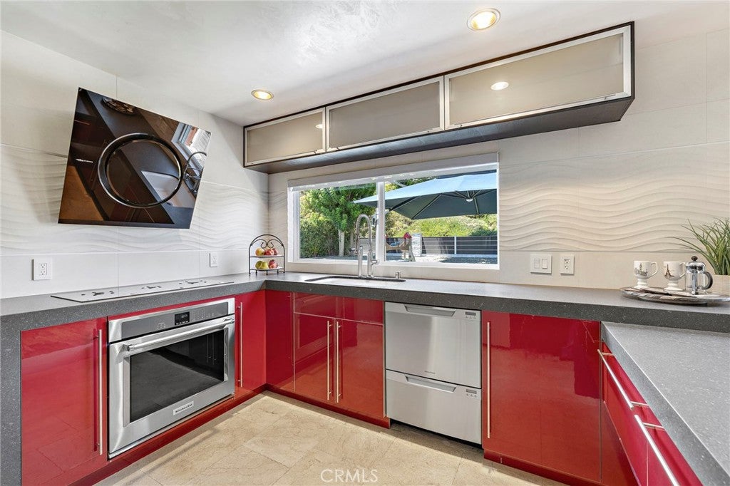 22051 Salcedo, Mission Viejo CA 92691 - Photo 18