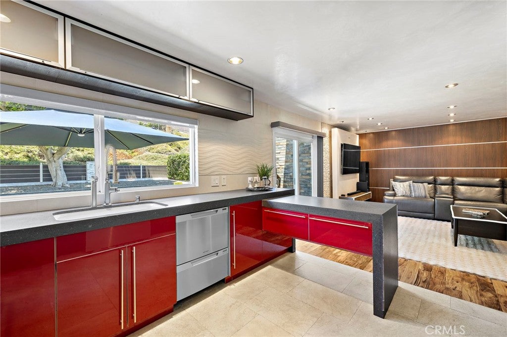 22051 Salcedo, Mission Viejo CA 92691 - Photo 17